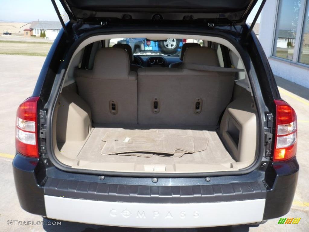 2009 Jeep Compass Limited 4x4 Trunk Photo #27268644