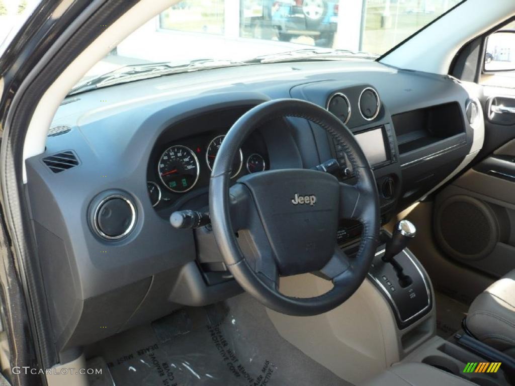2009 Jeep Compass Limited 4x4 Light Pebble Beige McKinley Leather Dashboard Photo #27268766