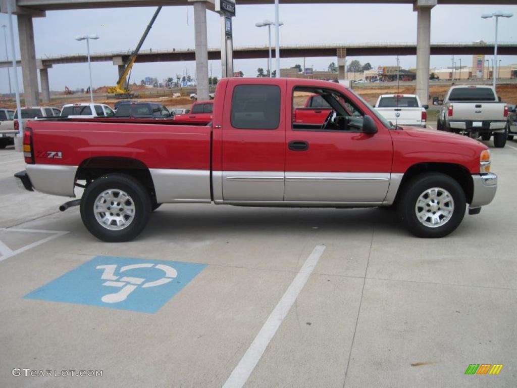 2005 Sierra 1500 SLE Extended Cab 4x4 - Fire Red / Dark Pewter photo #4