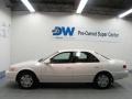 Super White - Camry LE Photo No. 5