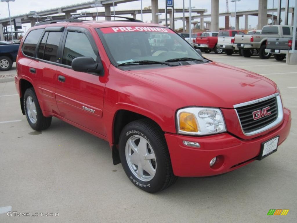 2002 Envoy SLE - Fire Red / Dark Pewter photo #2