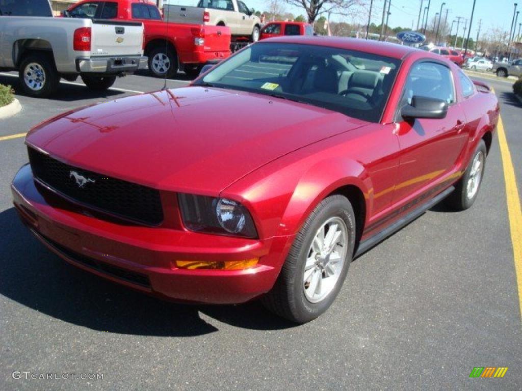 2006 Mustang V6 Premium Coupe - Redfire Metallic / Light Graphite photo #9
