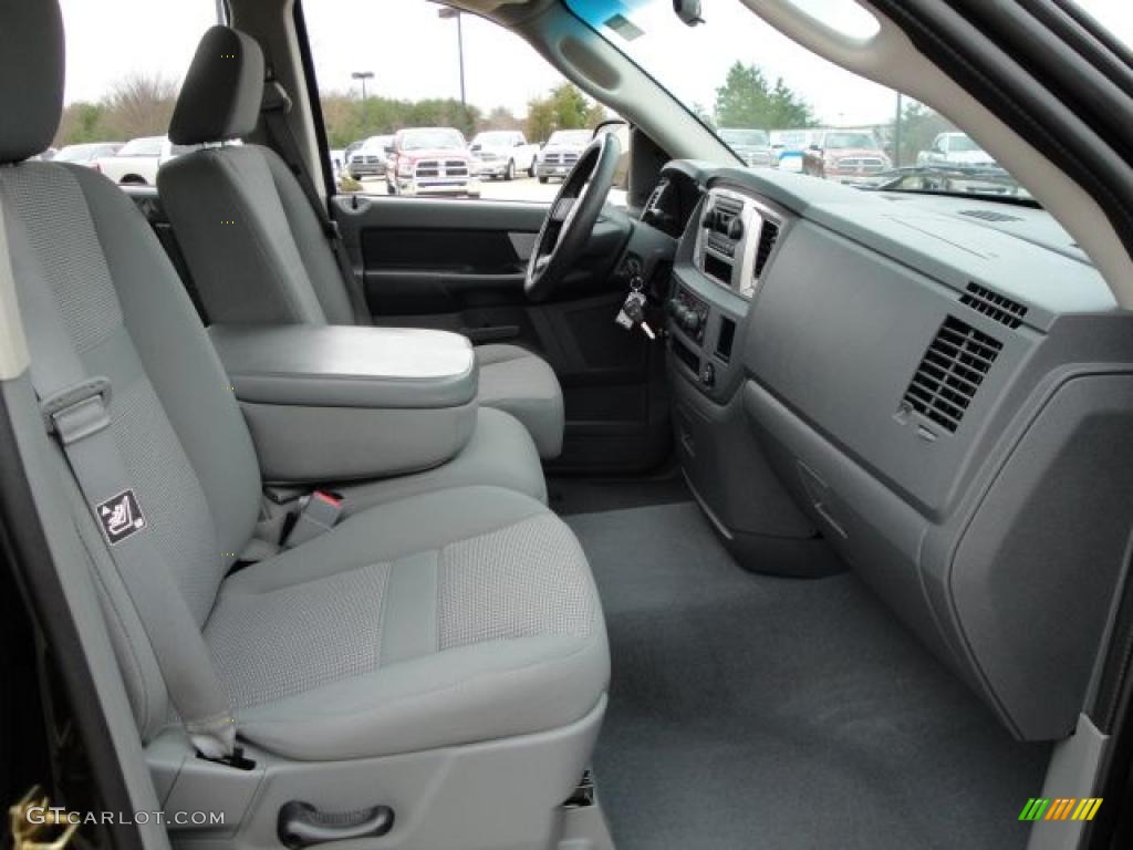 2007 Ram 1500 SLT Quad Cab - Brilliant Black Crystal Pearl / Medium Slate Gray photo #21