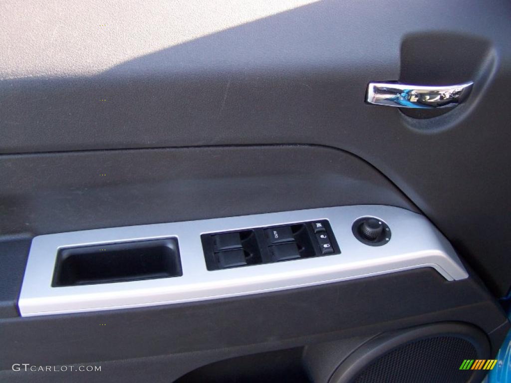 2008 Patriot Sport 4x4 - Surf Blue Pearl / Dark Slate Gray photo #10