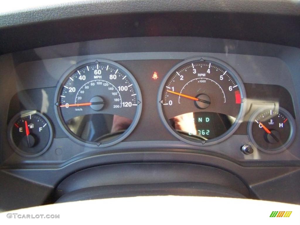 2008 Patriot Sport 4x4 - Surf Blue Pearl / Dark Slate Gray photo #17