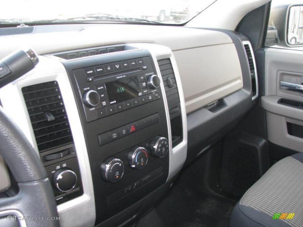 2009 Ram 1500 SLT Quad Cab 4x4 - Mineral Gray Metallic / Dark Slate/Medium Graystone photo #6