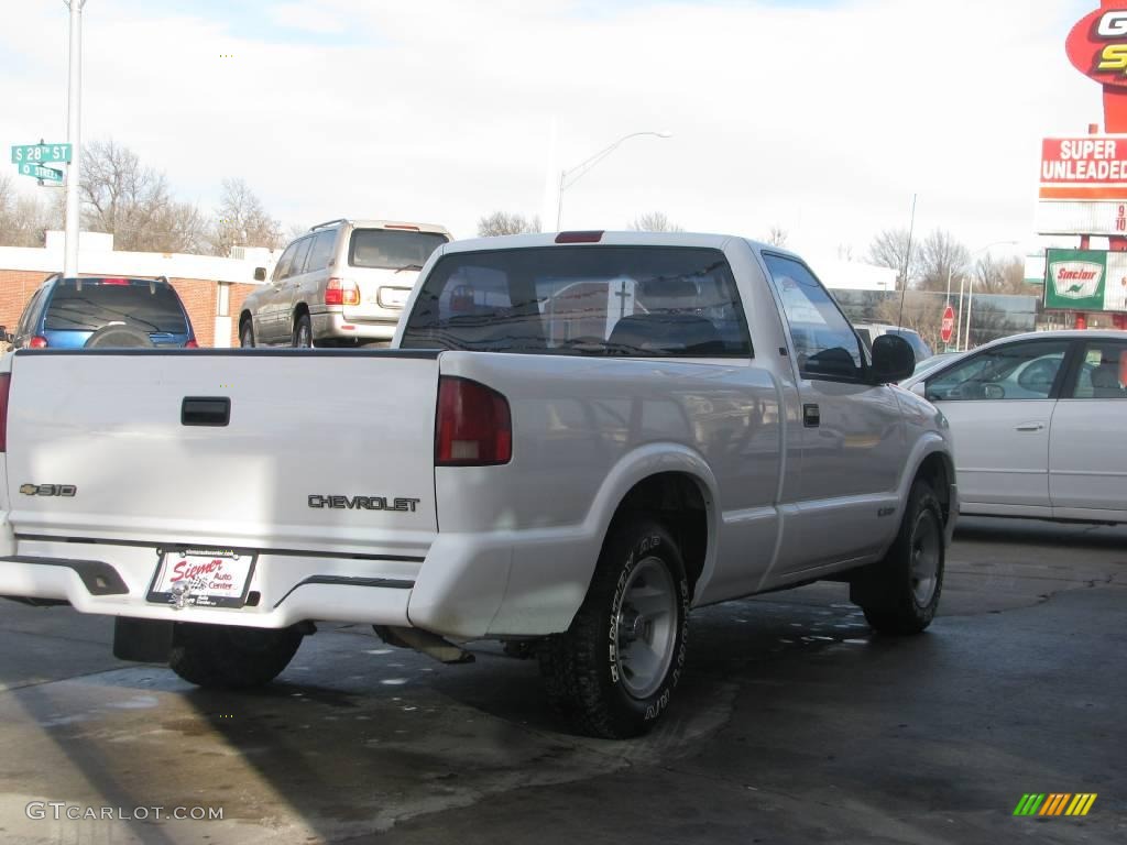 s10  white