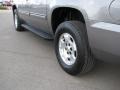 Greystone Metallic - Suburban LT 4x4 Photo No. 13
