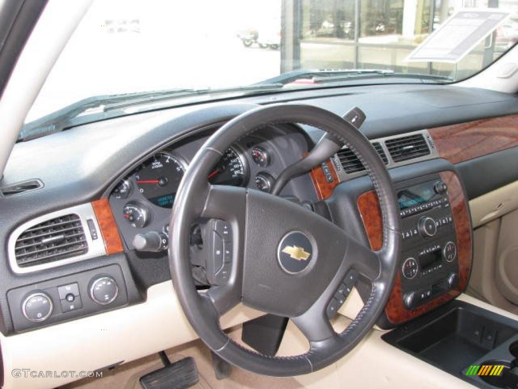 2007 Silverado 1500 LTZ Crew Cab 4x4 - Victory Red / Light Cashmere/Ebony Black photo #5