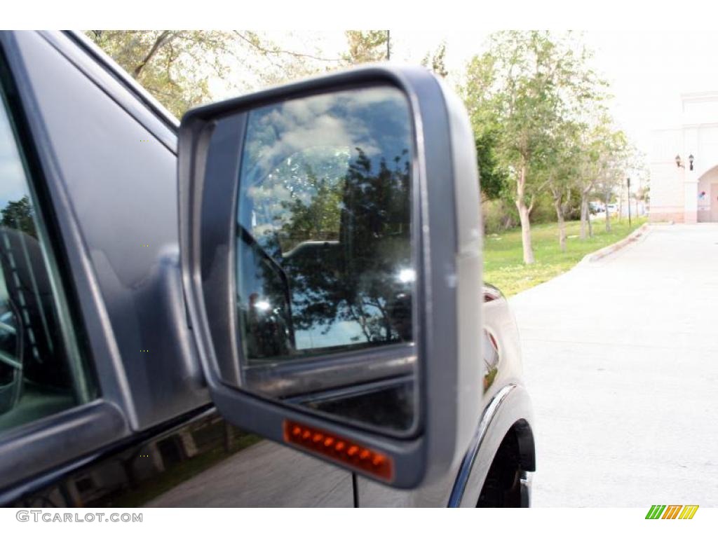 2004 F150 Lariat SuperCrew 4x4 - Black / Black/Medium Flint photo #24