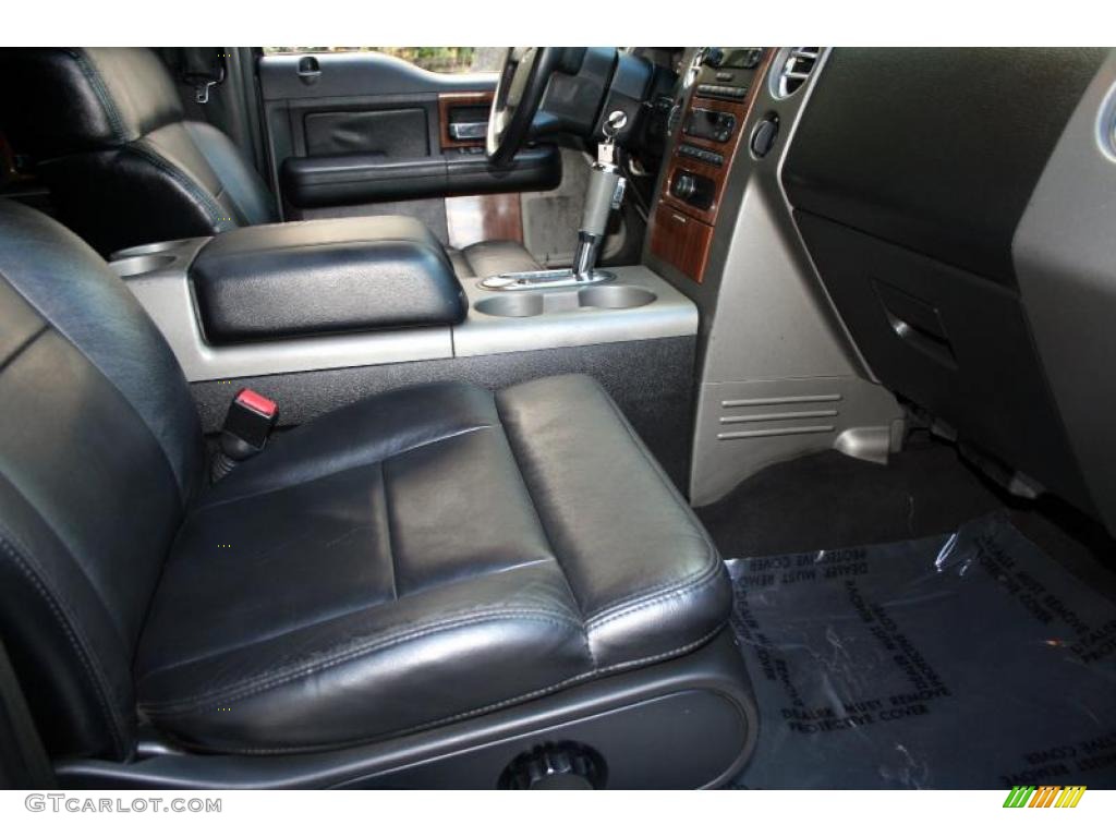 2004 F150 Lariat SuperCrew 4x4 - Black / Black/Medium Flint photo #46