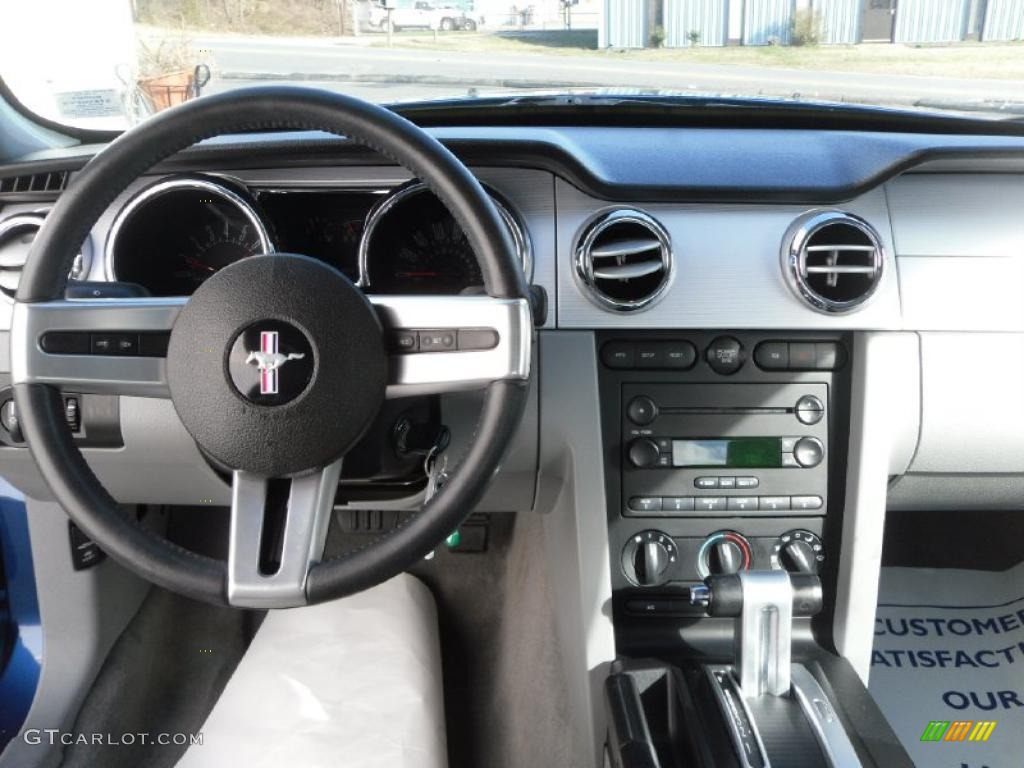 2006 Mustang GT Premium Coupe - Vista Blue Metallic / Light Graphite photo #15