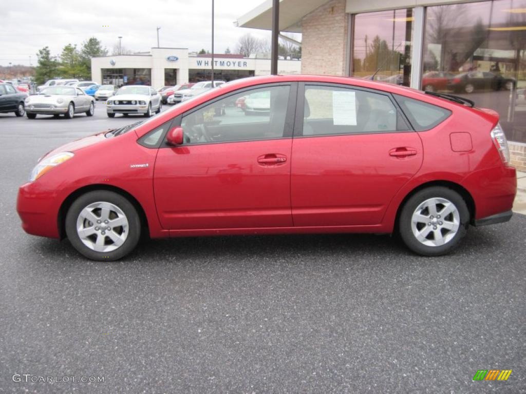 2007 Prius Hybrid - Barcelona Red Metallic / Dark Gray photo #2