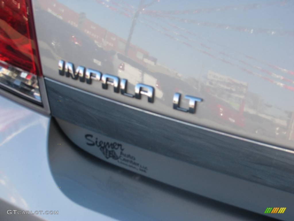2007 Impala LT - Silverstone Metallic / Gray photo #32