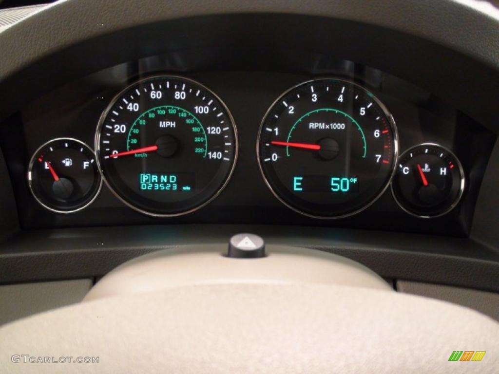 2005 Grand Cherokee Limited 4x4 - Deep Beryl Green Pearl / Medium Slate Gray photo #16