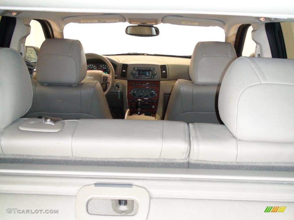 2005 Grand Cherokee Limited 4x4 - Deep Beryl Green Pearl / Medium Slate Gray photo #32