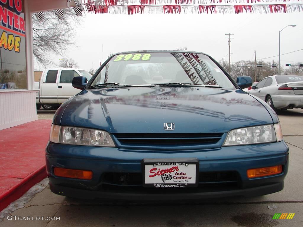 1995 Accord LX Sedan - Sherwood Green Pearl / Beige photo #6