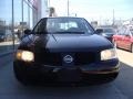 Blackout - Sentra 1.8 S Photo No. 2