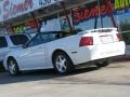 2004 Oxford White Ford Mustang V6 Convertible  photo #3