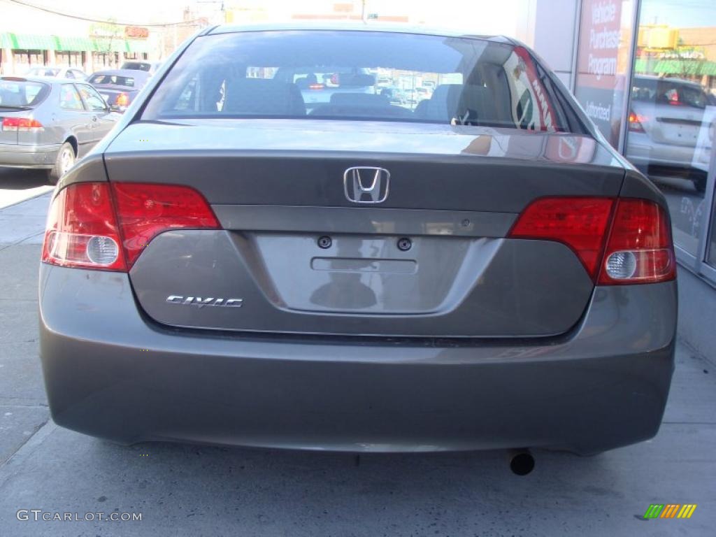 2007 Civic LX Sedan - Borrego Beige Metallic / Gray photo #5