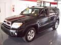 Black - 4Runner SR5 Photo No. 3