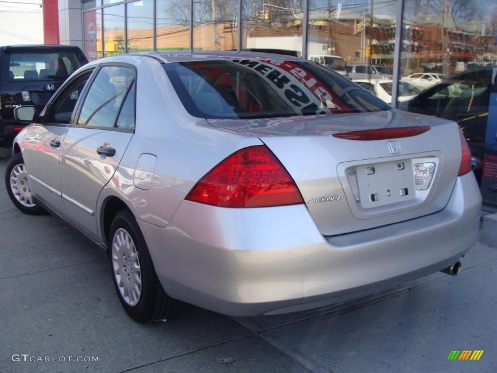 2006 Accord Value Package Sedan - Alabaster Silver Metallic / Gray photo #6