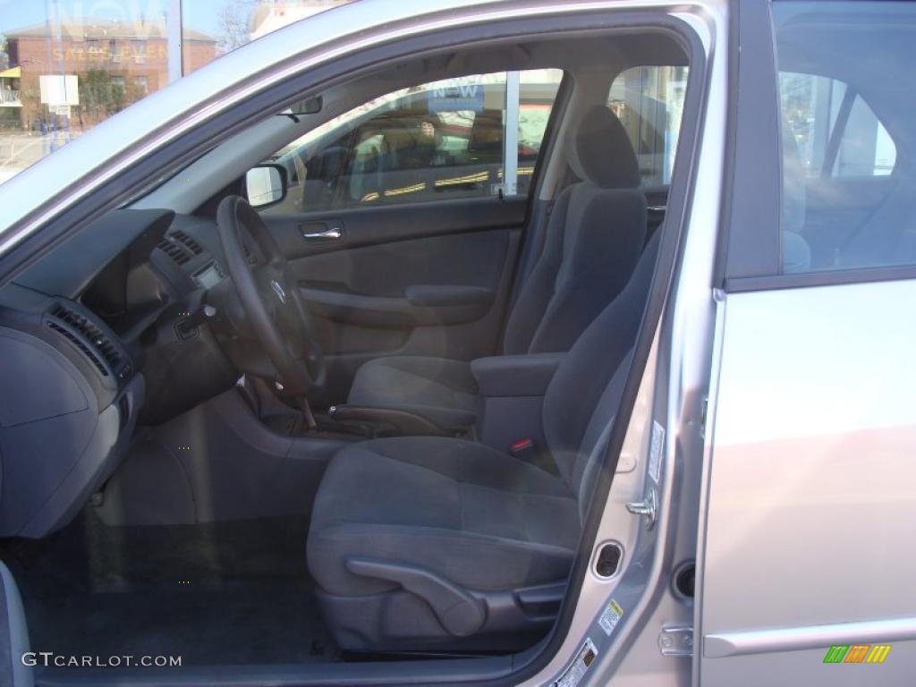 2006 Accord Value Package Sedan - Alabaster Silver Metallic / Gray photo #11