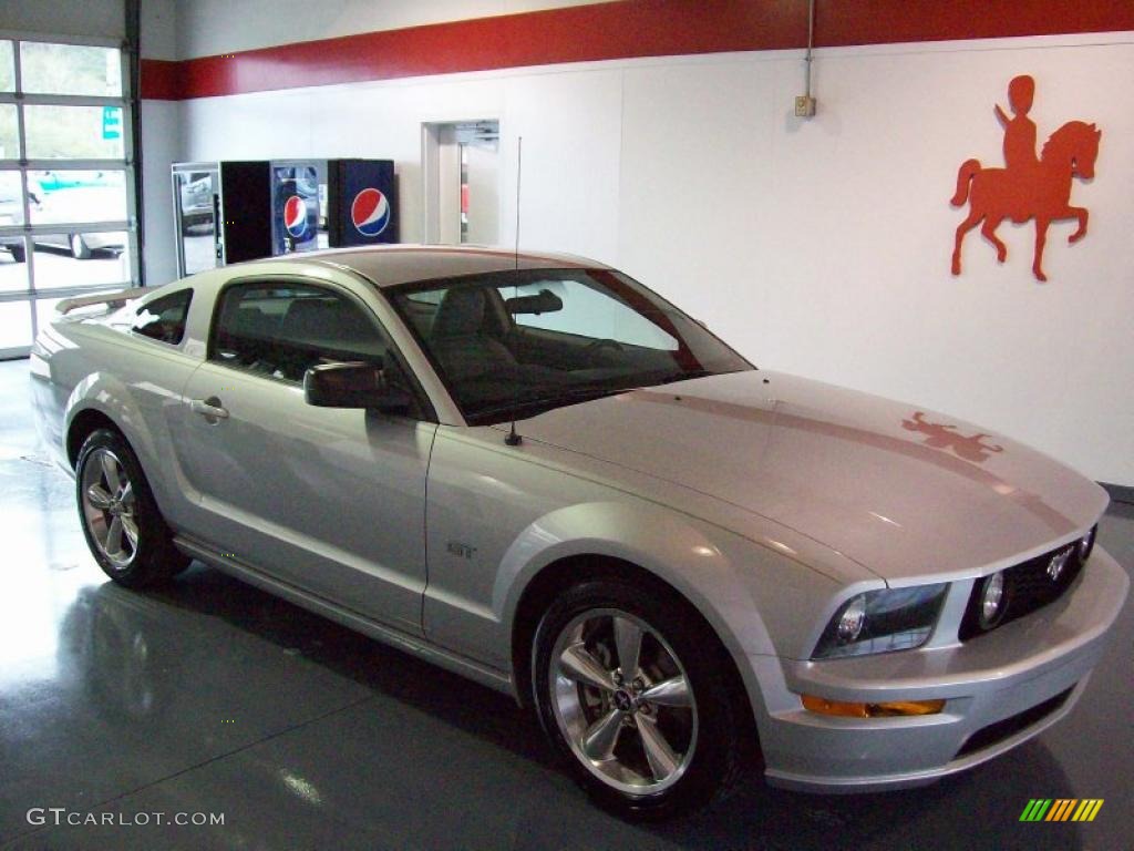 2006 Mustang GT Premium Coupe - Satin Silver Metallic / Light Graphite photo #1
