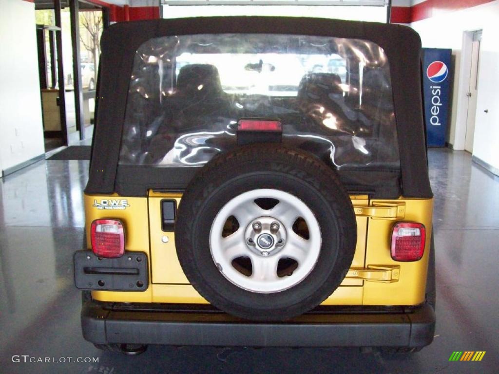 2003 Wrangler Sport 4x4 - Inca Gold Metallic / Dark Slate Gray photo #5