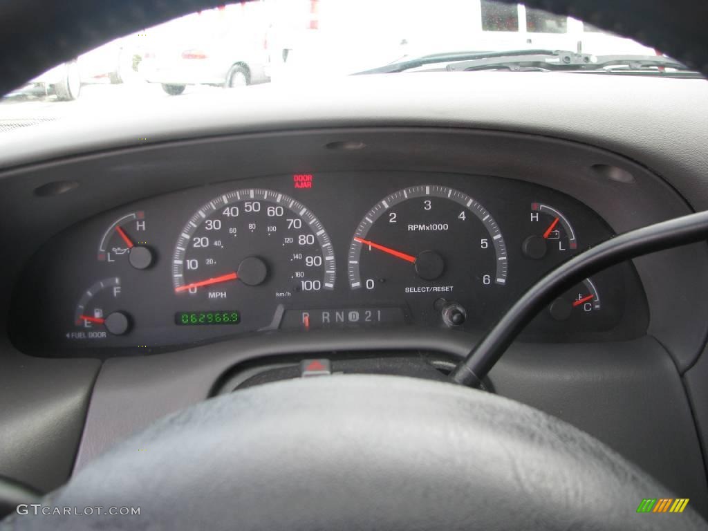 2003 F150 XLT Regular Cab Flareside 4x4 - Silver Metallic / Medium Graphite Grey photo #20