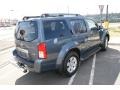 Silver Lightning Metallic - Pathfinder LE 4x4 Photo No. 4