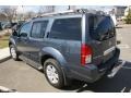 Silver Lightning Metallic - Pathfinder LE 4x4 Photo No. 7