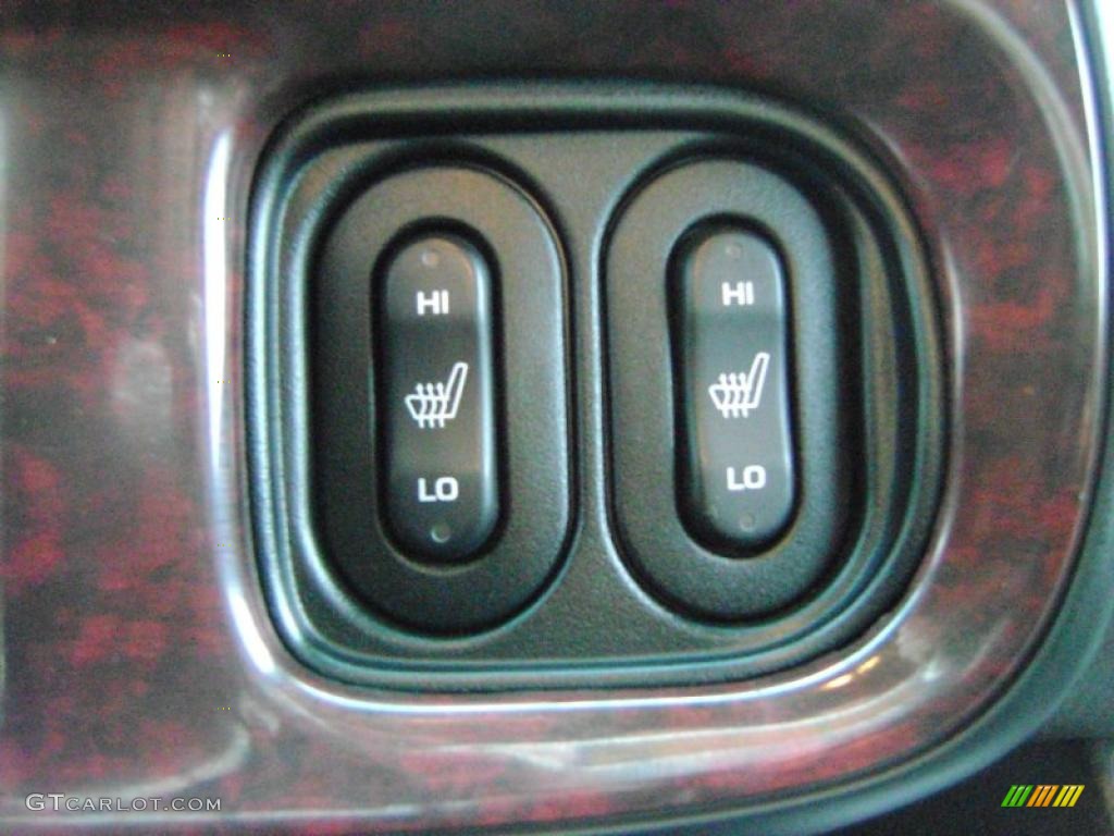 2001 Ram 3500 SLT Club Cab 4x4 Dually - Dark Garnet Red Pearl / Mist Gray photo #14