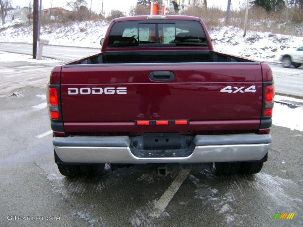 2001 Ram 3500 SLT Club Cab 4x4 Dually - Dark Garnet Red Pearl / Mist Gray photo #21