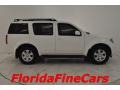 2005 Avalanche White Nissan Pathfinder LE  photo #4