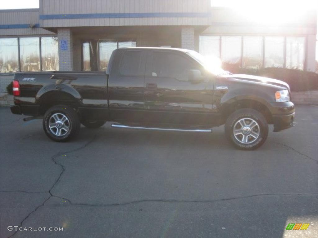 2008 F150 STX SuperCab 4x4 - Black / Medium/Dark Flint photo #1