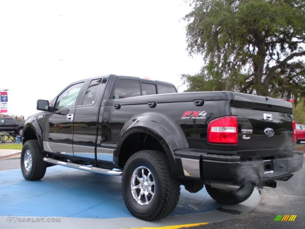 2005 F150 FX4 SuperCab 4x4 - Black / Black photo #3