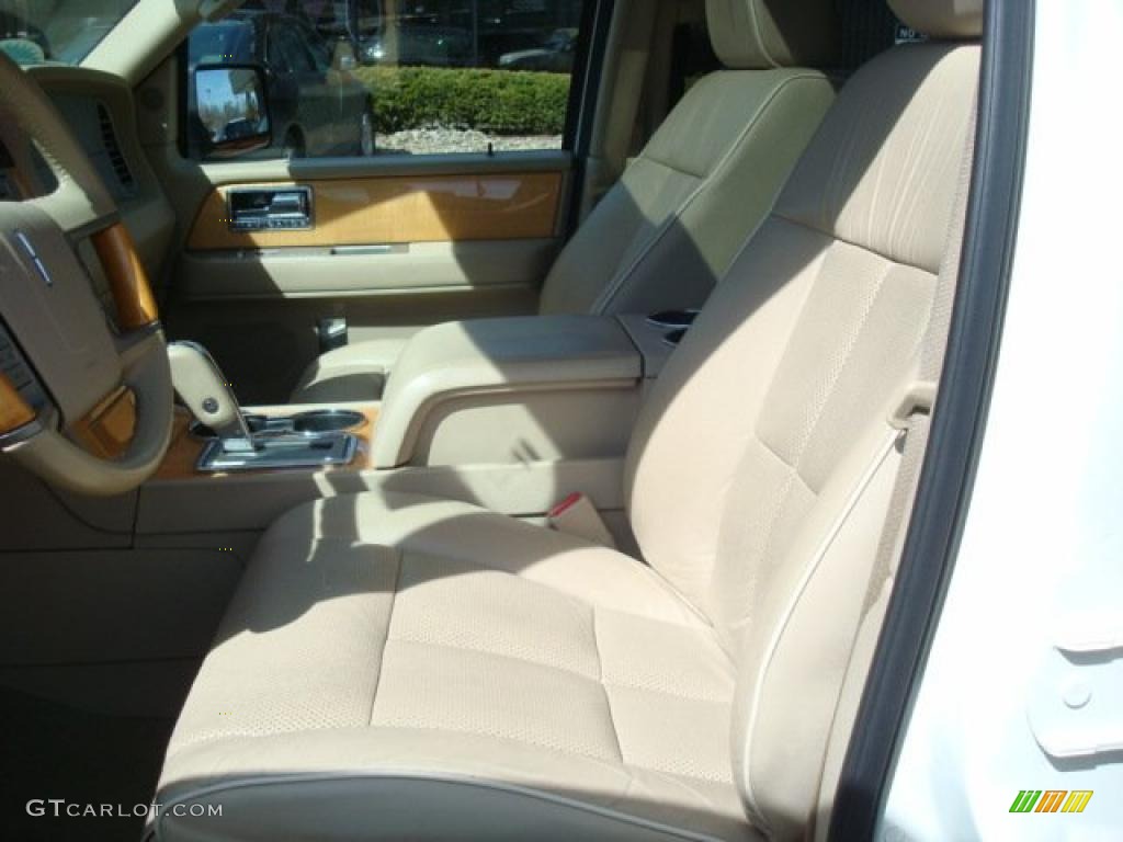 2007 Navigator Luxury 4x4 - White Chocolate Tri-Coat / Stone photo #7