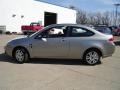 2008 Vapor Silver Metallic Ford Focus SE Coupe  photo #2