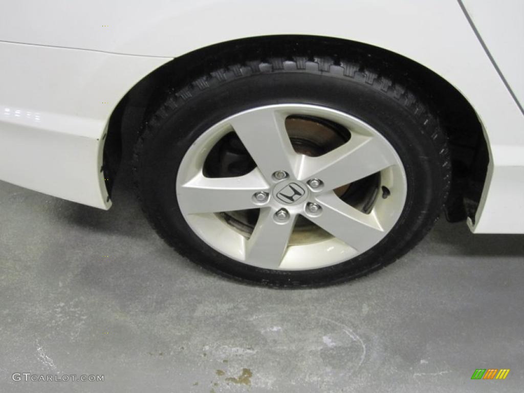 2006 Civic EX Sedan - Taffeta White / Ivory photo #5