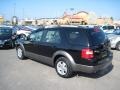 2007 Black Ford Freestyle SEL  photo #3