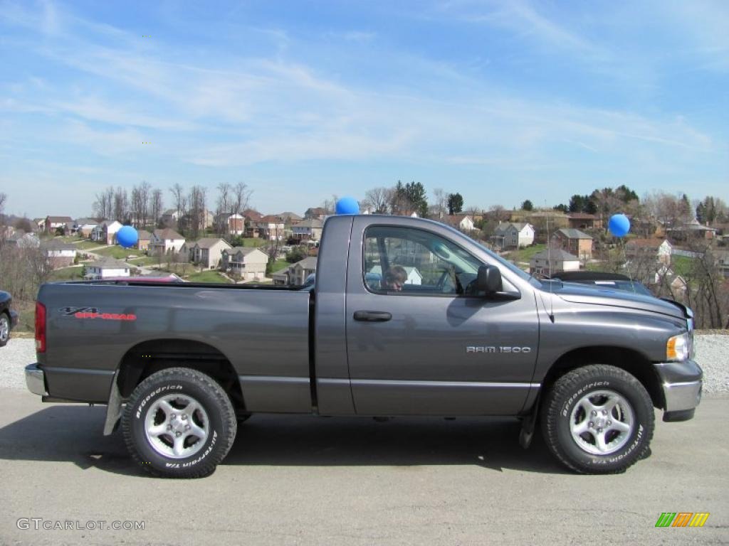 2003 Ram 1500 SLT Regular Cab 4x4 - Graphite Metallic / Dark Slate Gray photo #2