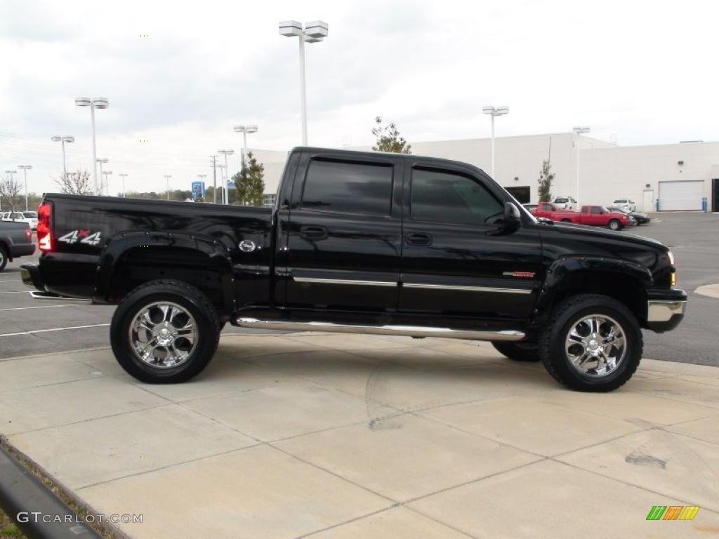 2007 Silverado 1500 Classic LT Crew Cab 4x4 - Black / Tan photo #2