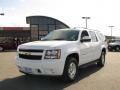 Summit White - Suburban LT 4x4 Photo No. 2