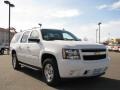 Summit White - Suburban LT 4x4 Photo No. 11