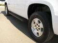 Summit White - Suburban LT 4x4 Photo No. 14