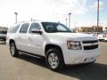 Summit White - Suburban LT 4x4 Photo No. 2