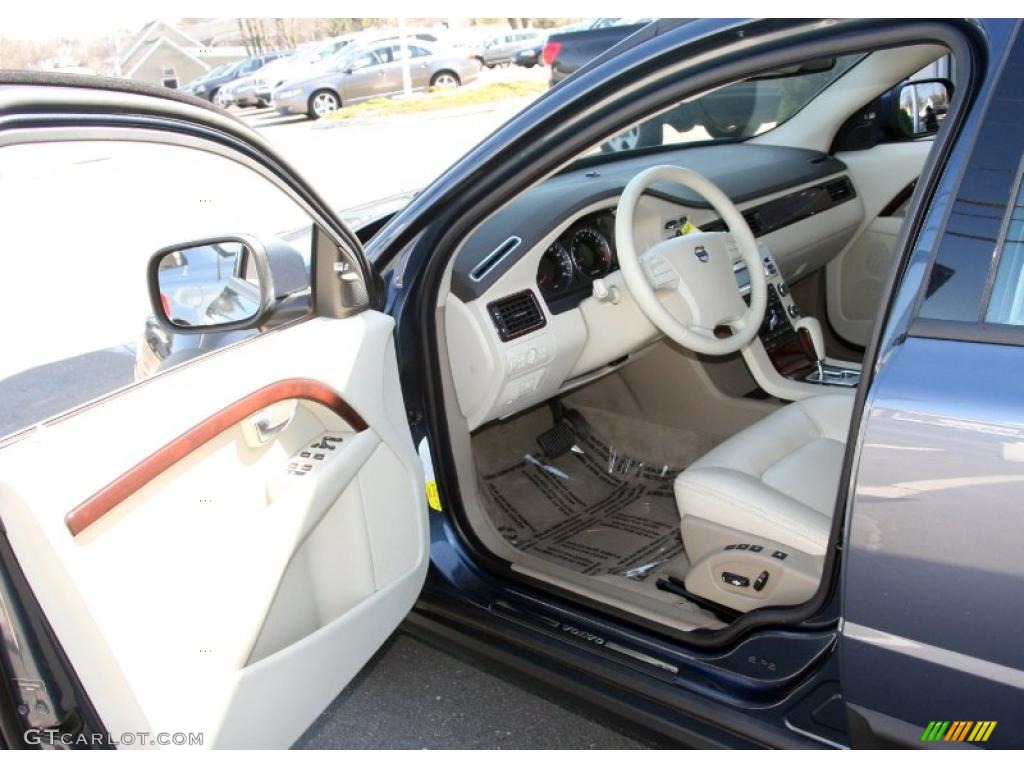 2008 XC70 AWD - Barents Blue Metallic / Sandstone Beige photo #11