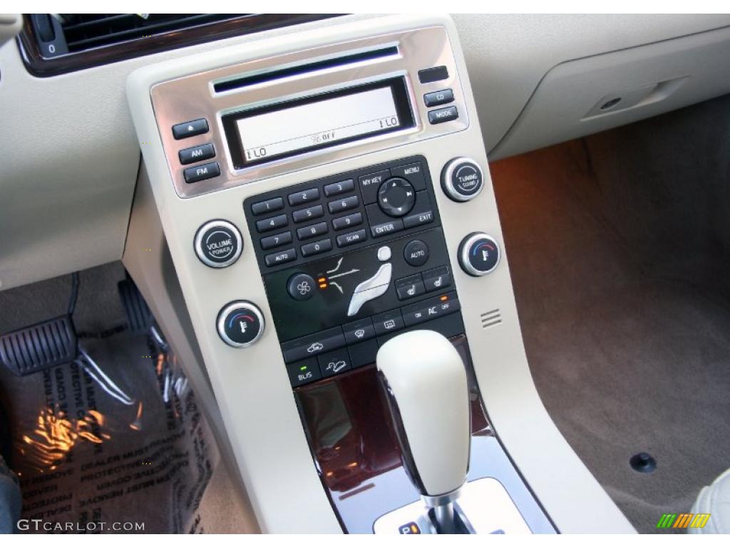2008 XC70 AWD - Barents Blue Metallic / Sandstone Beige photo #17
