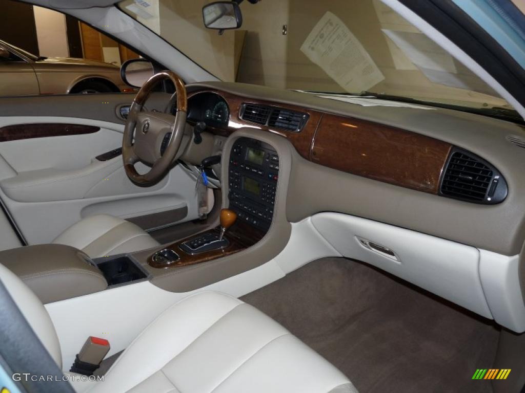 2003 S-Type 3.0 - Seafrost Metallic / Ivory photo #25